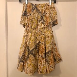 Fabrik Strapless Patterned Dress